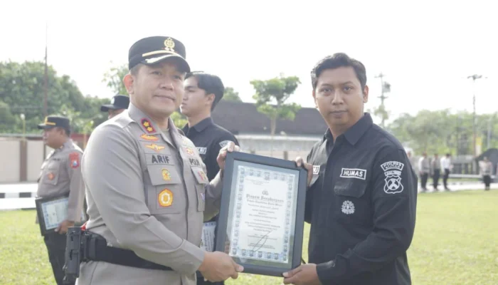 Apel Jam Pimpinan Polres Blitar, Momentum Evaluasi Kinerja dan Apresiasi Prestasi Anggota